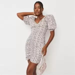 Image of Missguided Front Puff Sleeve Dress Floral - Pink