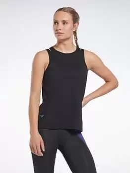 Image of Reebok Les Mills Activchill+dreamblend Tank Top - Black Size M Women