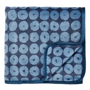 Image of Helena Springfield Moda Lilum Fleece Indigo Throw Indigo (Blue)