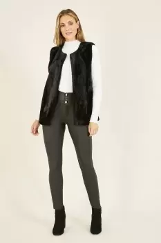 Image of Black Faux Fur 'Cretia' Gilet