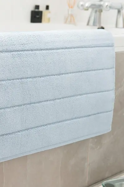 Image of Deyongs Luxe 800gsm Hotel Towel Blue