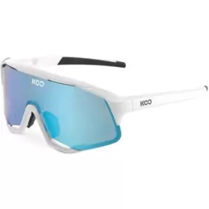 Image of KOO Demos - White Frame, Turquoise Lenses