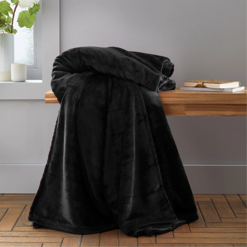 Image of Catherine Lansfield Raschel Velvet Large Throw Black 200X240 MM01508