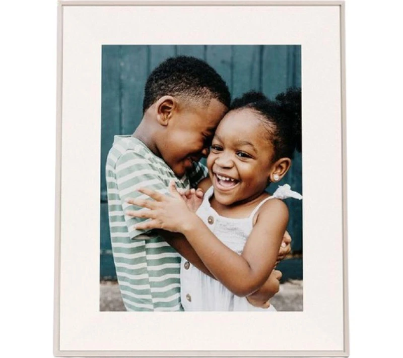 Image of AURA Aspen 12" WiFi Digital Photo Frame - White 850063041188