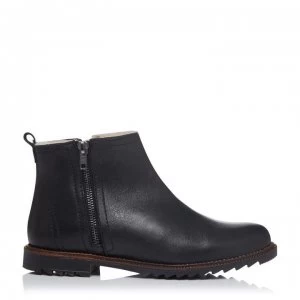 Image of Bertie Prestley Shearling Lace Up Boots - Black