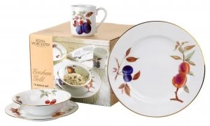 Image of Royal Worcester Evesham Gold 16 Piece Dinner Set.