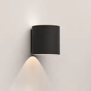 Image of Yuma LED Wall Light Textured Black