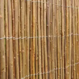 Image of Garden Gear Willow Fence Screen Roll - 1.8m x 4m