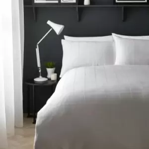 Image of Sorelle Check 100% Cotton 200 Thread Count Duvet Cover Set, White, Double - Appletree Boutique