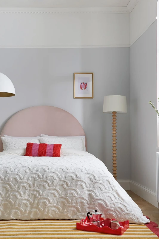 Image of Helena Springfield Helena Springfield 'Annie' Jacquard Duvet Cover Set in White Size: Single White Single Unisex 5016709702218