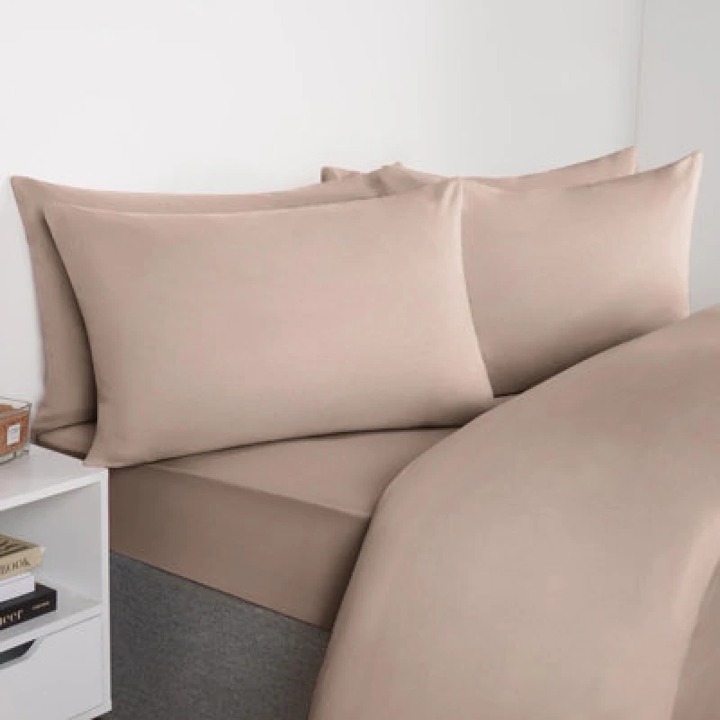 Image of OHS OHS Soft Microfibre Plain Dyed Duvet Cover Bedding Set in Medium Beige Size: Super King Medium Beige Super King Unisex 5027434220915