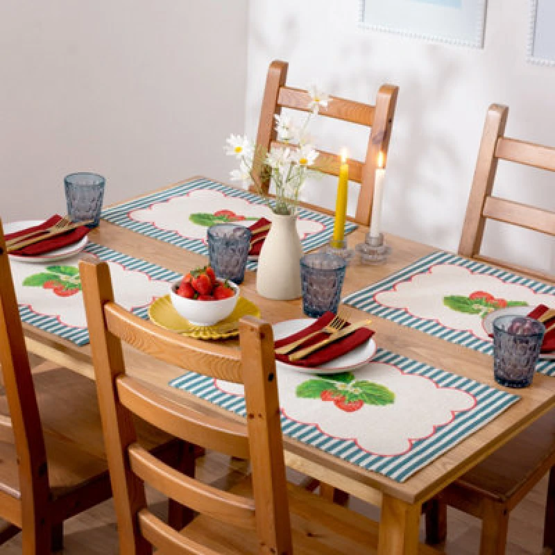 Image of Wylder Evans Lichfield Strawberry Set Of 4 Indoor And Outdoor Placemats In Sage 5.02553E+12