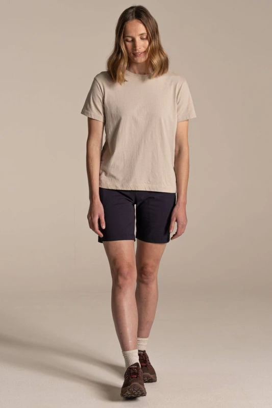 Image of Craghoppers Womens Kiwi Pro III Water Repellent Anti-Insect Shorts in Dark Navy Size: 20 Dark Navy Female 20