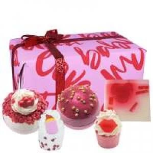 Image of Bomb Cosmetics Gift Packs Date Night