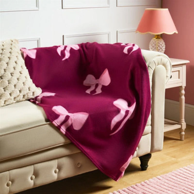 Image of OHS OHS Bows Polar Fleece Soft Warm Throw Blanket in Burgundy Size: 120cm x 150cm Burgundy 120cm x 150cm Unisex 5027434227068