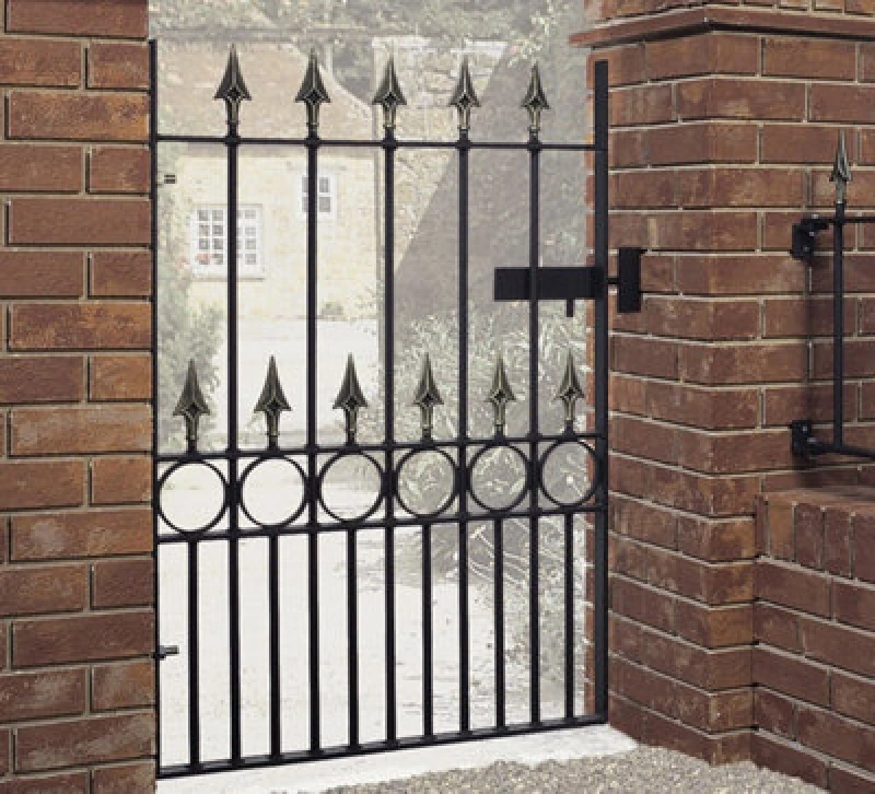 Image of Burbage Iron Craft Balmoral Premium Range Spear Top Single Gate - Solid Steel - Fits Gap Of 914mm X 1168mm High - Electro Galv./black Powder Coated