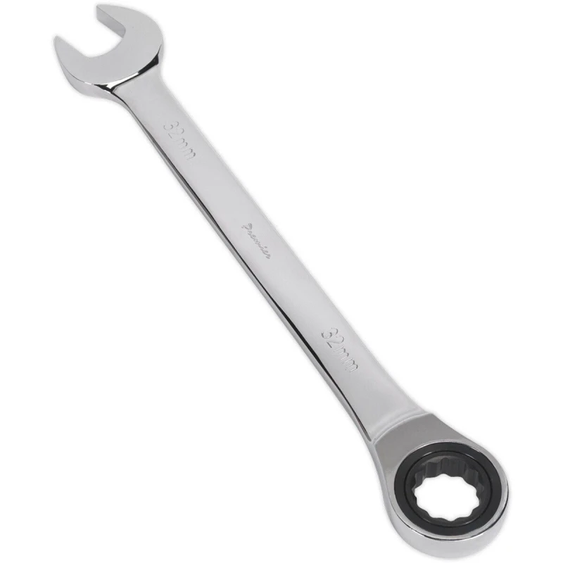 Image of Loops 32mm Ratchet Combination Spanner - Chrome Vanadium Steel - 72 Tooth Ratchet Ring Metallics
