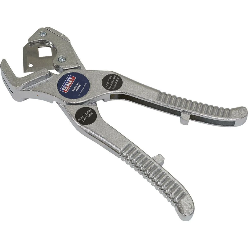 Image of Loops Rubber & Reinforced Hose Cutter - 3mm to 25mm Capacity - Reversible Steel Blade Metallics