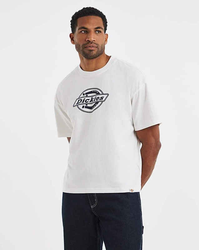 Image of Dickies Dickies Forth Shaw Logo T-Shirt - White White - Dickies - Size: M White Male M DI48502