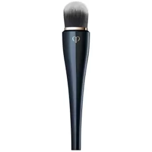 Image of Cle de Peau Beaute Light Coverage Foundation Brush