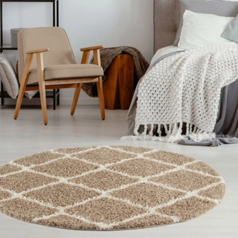 Image of THE RUGS Soft Moroccan Shaggy Rugs & Runners Beige & Ivory Living Room Size: 120cm diameter Beige Unisex 120cm diameter