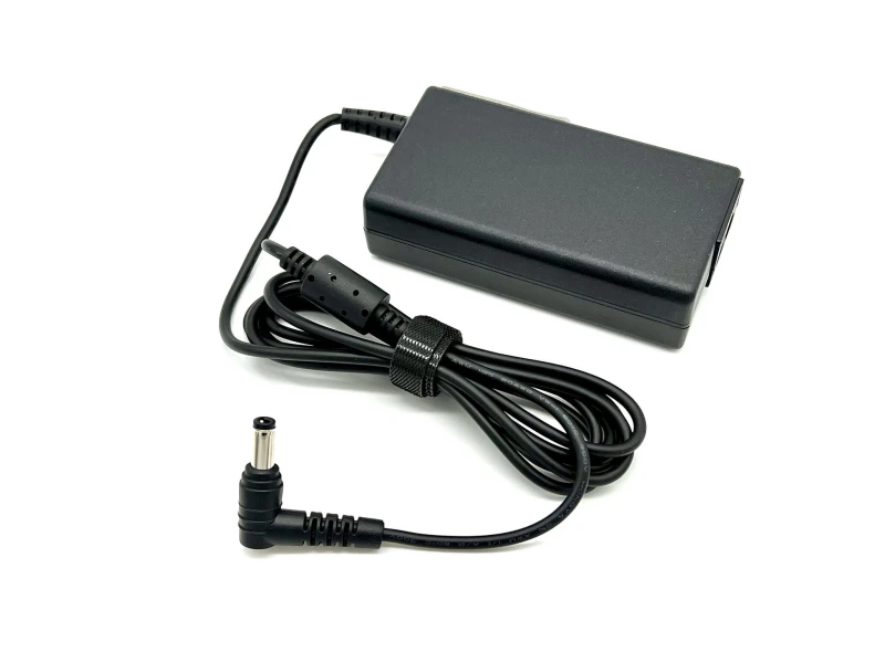 Image of BTI BTI 65W API-7629 compatible charger with 5.5mm x 2.5mm tip incl. UK power cable API-7629-BTI