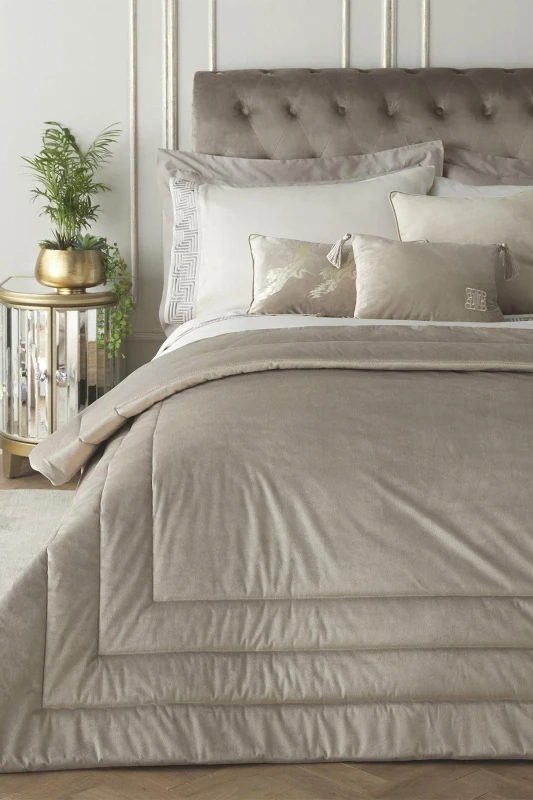 Image of Laurence Llewelyn Bowen Chic Bedspread 150cm x 220cm Oyster (Cream)