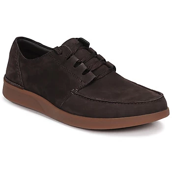 Image of Clarks OAKLAND WALK mens Casual Shoes in Brown