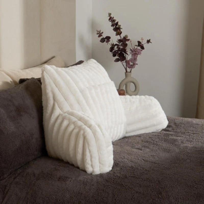 Image of OHS OHS Faux Fur Ribbed Reading Pillow Super Soft Heatable Cuddle Cushion in Cream Cream One Size Unisex 5027434197170