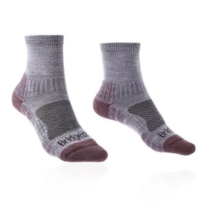 Image of Bridgedale HIKE Lightweight Merino Performance Ankle Original Womens - Medium Heather / Damson