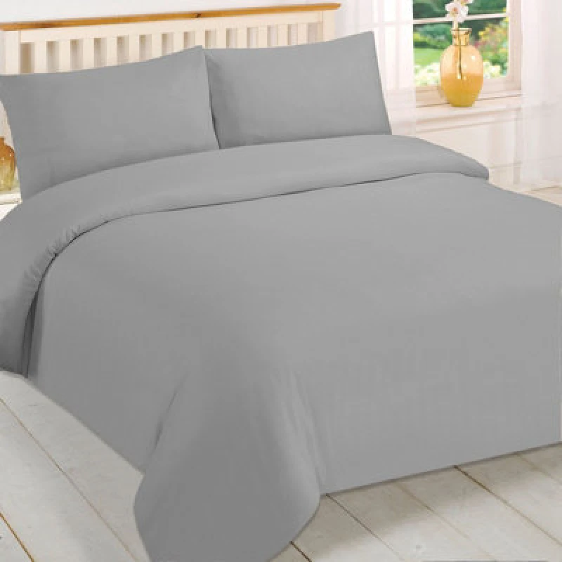 Image of OHS OHS Plain Dyed Duvet Cover Cover with Pillowcase Set in Light Grey Size: King Light Grey King Unisex 5027434110094