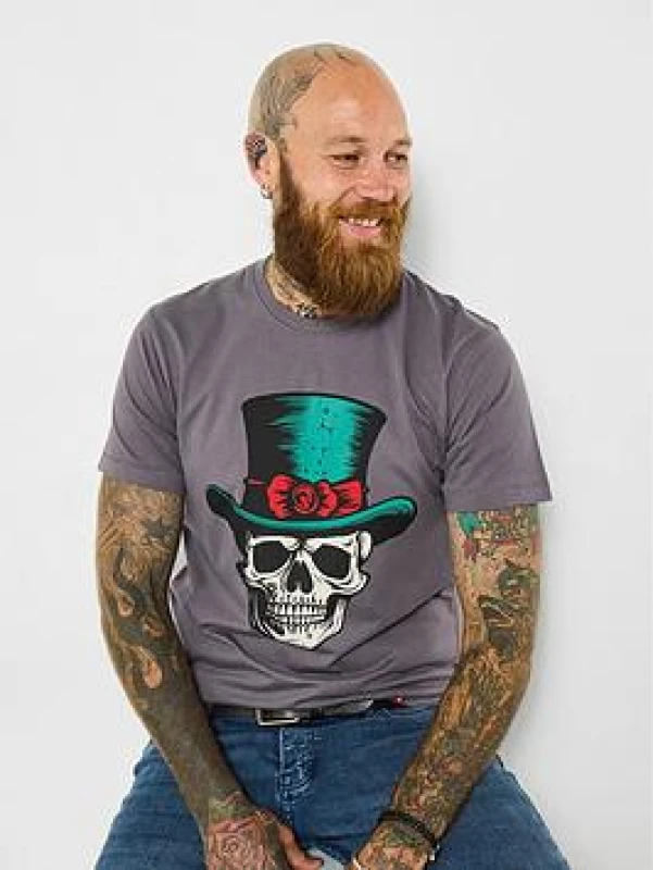 Image of Joe Browns Joe Browns Men Top Hat Graphic Tee in Charcoal Size: Medium Charcoal M Male 5059953343813