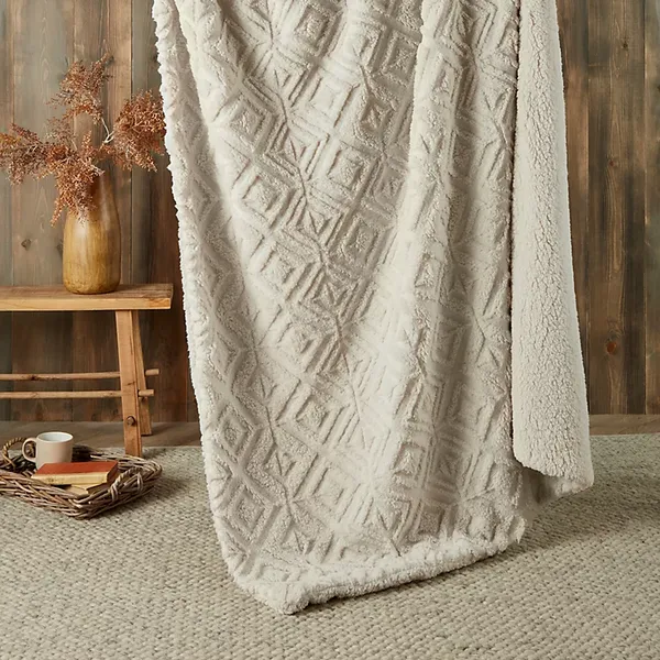 Image of Fusion Romo Fleece Throw 130cm x 180cm Natural