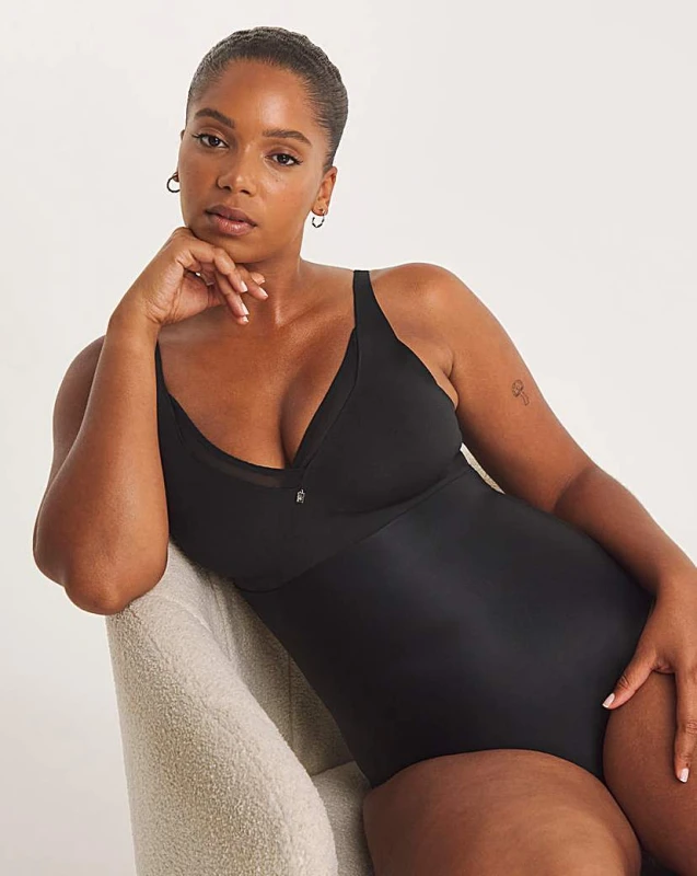 Image of Triumph Triumph True Shape Sensation Body Black - Triumph - Size: 36DD Black Female 36DD MY21413