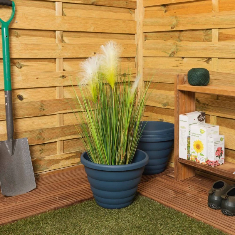 Image of Wham Beehive 4 x 32cm Round Plastic Garden Planters in Navy Size: 4 x 32cm Navy Unisex 4 x 32 cm