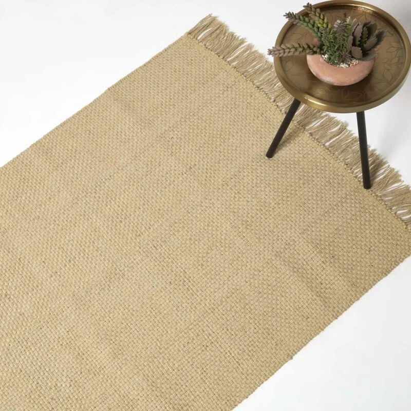 Image of HOMESCAPES Zaphyr Natural Handwoven Jute Rug with Tassels, 160 x 230cm - Homescapes RU1414E
