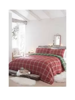 Image of Appletree Aviemore Check Duvet Cover Set Red/Green -Ks