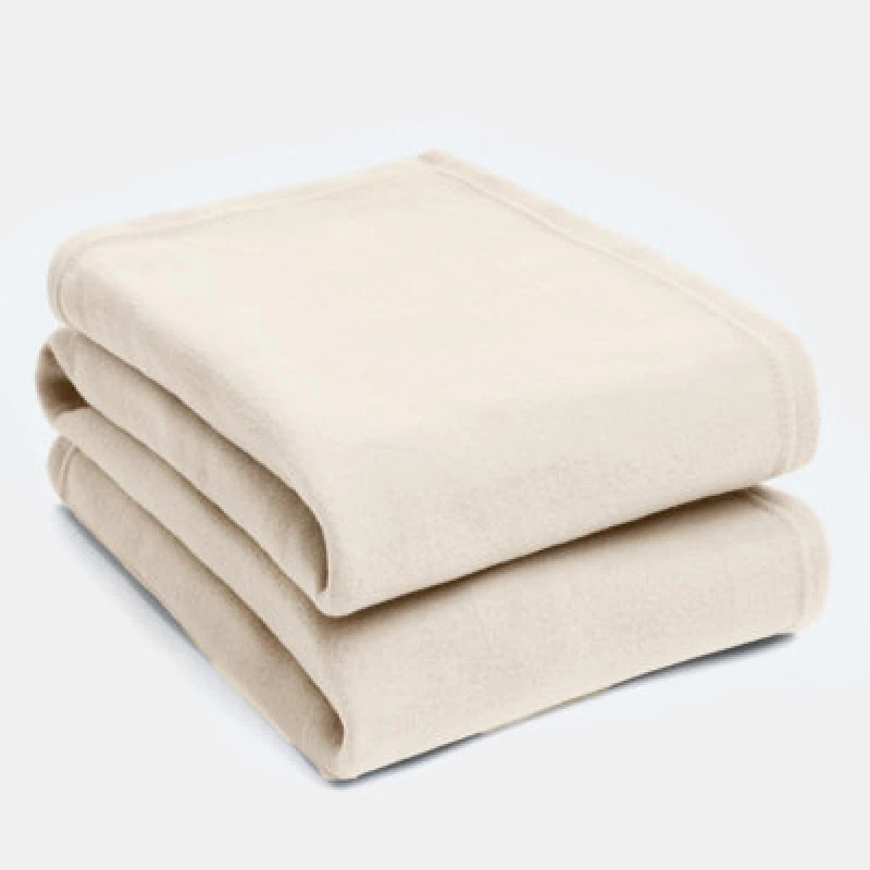 Image of OHS OHS Warm Plain Fleece Throw Over Bed Blanket in Warm White Size: 120cm x 150cm Warm White 120cm x 150cm Unisex 5027434191857