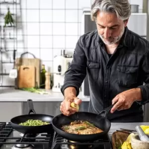 Image of KitchenAid Classic Forged 28cm Frying Pan Black