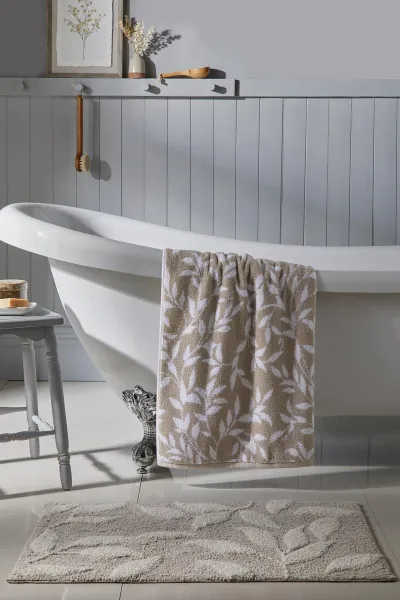 Image of Dreams & Drapes Sandringham Bath Mat