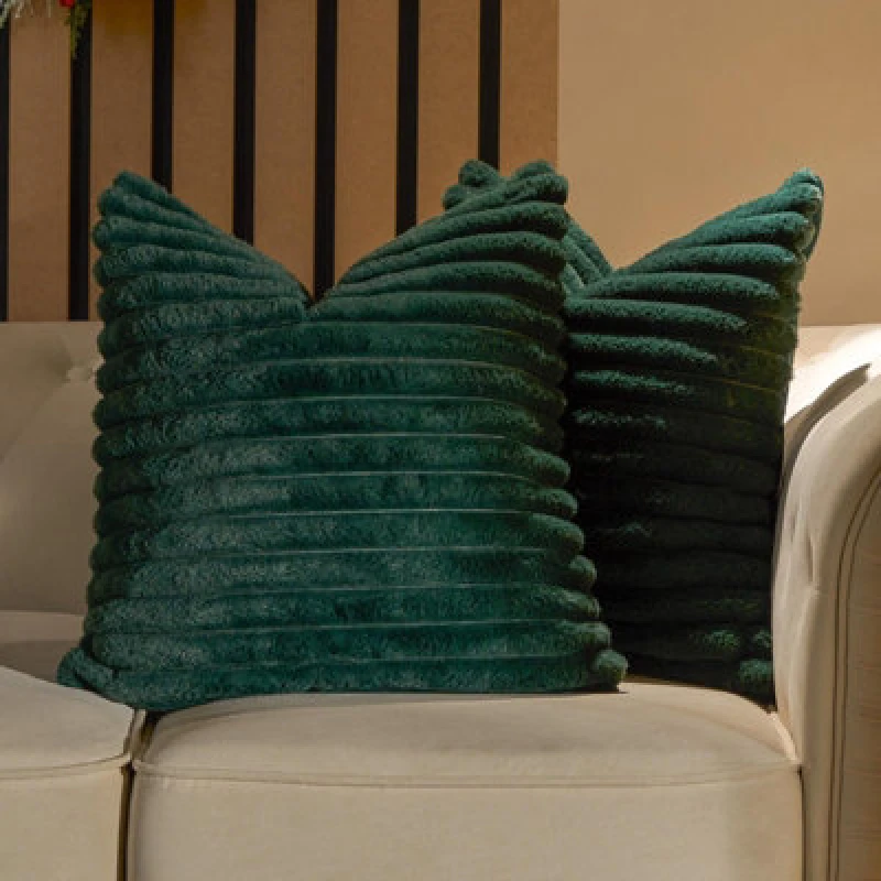 Image of OHS OHS 2 x Faux Fur Thick Rib Cushion Covers in Dark Green Size: 45cm x 45cm Dark Green 45cm x 45cm Unisex 5027434191659