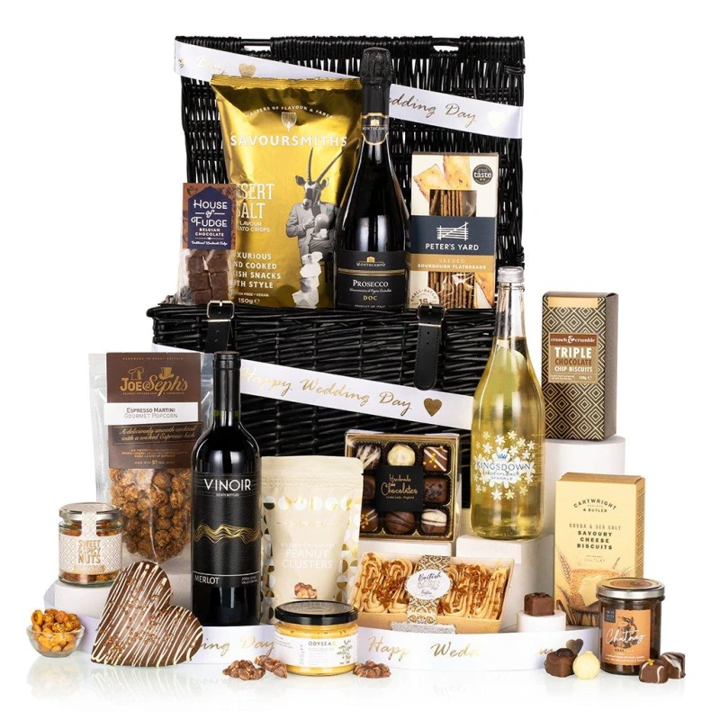 Image of Virginia Hayward Virgina Hayward The Traditional Wedding Gift Multi unisex Large