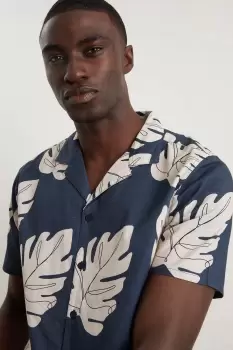 Image of Blue Floral Cotton Slub Print Revere Shirt