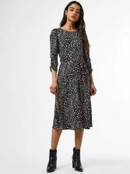 Image of Dorothy Perkins Petites Black Willow Jersey Smock Dress - Black
