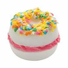 Image of Bomb Cosmetics Raspberry Pav-Lover Whoopie Bath Blaster 160g