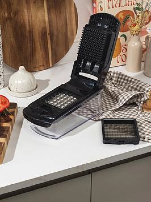 Image of Salter Expert 2-in-1 Chopper, Black BW14096