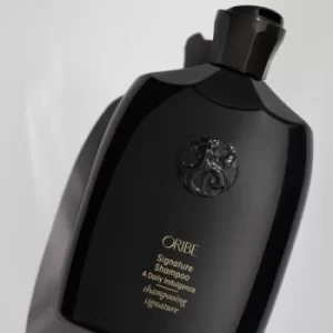 Image of Oribe Signature Shampoo 250ml