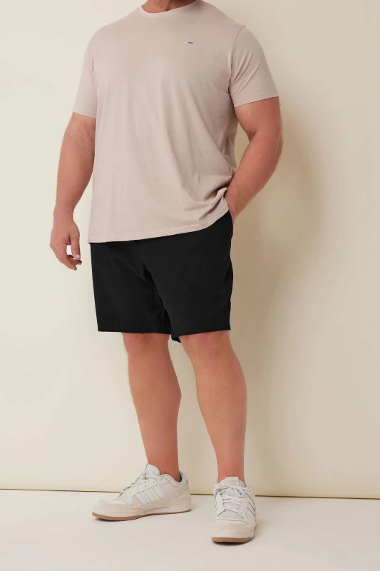 Image of BadRhino BadRhino Men Elasticated Waist Chino Shorts in Black Size: large Black L Male 5059738085747