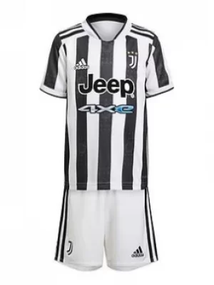 Image of adidas Juventus 20/21 Home Mini Kit, White/Black, Size 3-4 Years