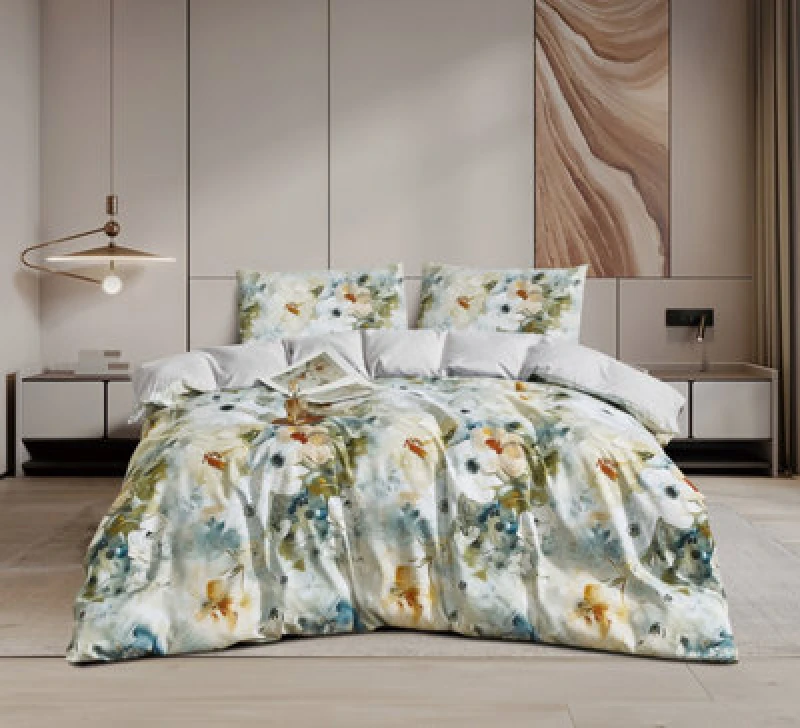 Image of Ezysleep Ezysleep Clara Floral Printed Duvet Set Size: Double Multi Double Unisex 0721545366092